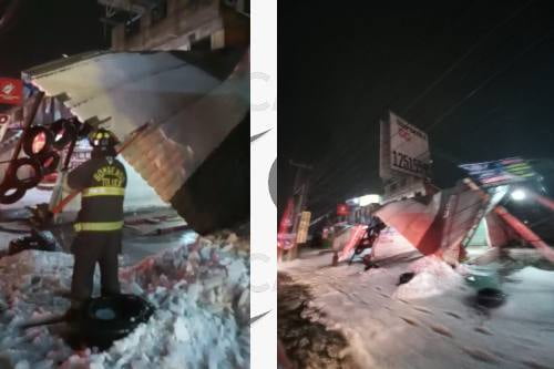 Fuerte granizada en Toluca, colapsa techos de dos inmuebles